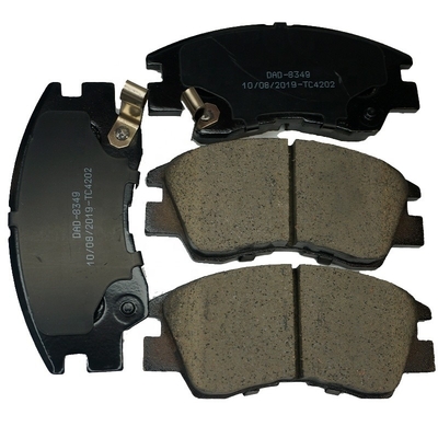 DG9C2M007DB OEM پذیرفته شده سرامیکی فلز پایین دیسک ترمز پد OE 5333798 5341207 5341209